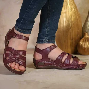 صندل زنانه برند شهپر مدل تیراژه ۱۰۲ (زرشکی)